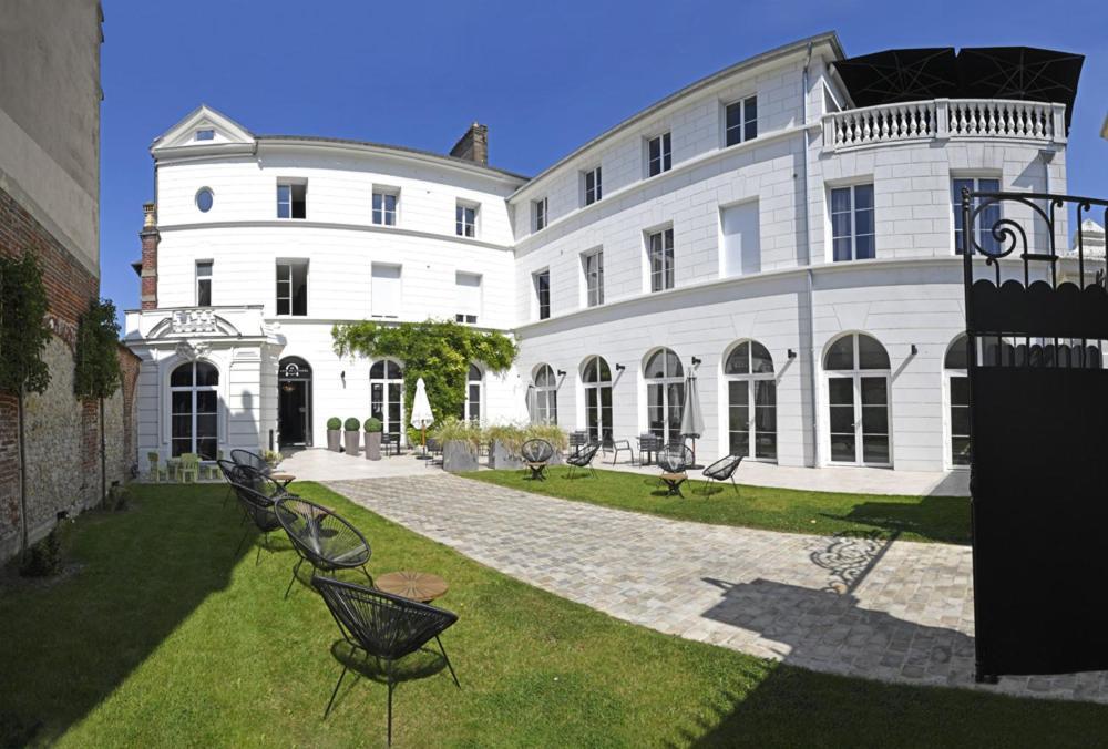 Manoir De L'Eveche Et Spa Lisieux Exterior photo